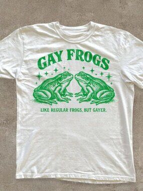 Funny Gay Frog Graphic Shirt Funny LGBTQ Pride Gift For Queer